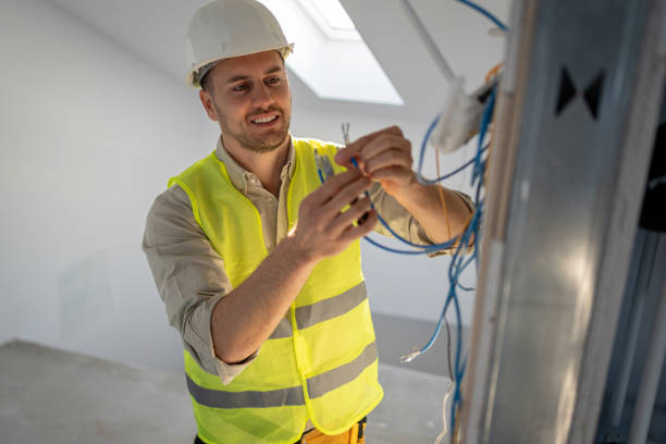 Best Affordable Emergency Electrician  in Village Of Oak Creek, AZ